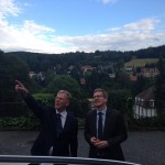 Abgeordneter Oliver Wehner und Finanzminister Prof. Dr. Georg Unland im Gesundheitspark Bad Gottleuba