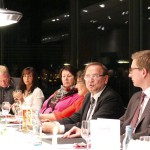 Abgeordneter Oliver Wehner gemeinsam mit Heidenaus Bürgermeister Jürgen Opitz (CDU) im Gespräch zum Thema "Was kostet Asyl wirklich?"