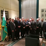 Abgeordneter Oliver Wehner, Staatsminister Dr. Fritz Jaeckel und Bürgermeister Jürgen Opitz mit Unternehmern aus Heidenau  beim Treffen in der Sächsischen Staatskanzlei